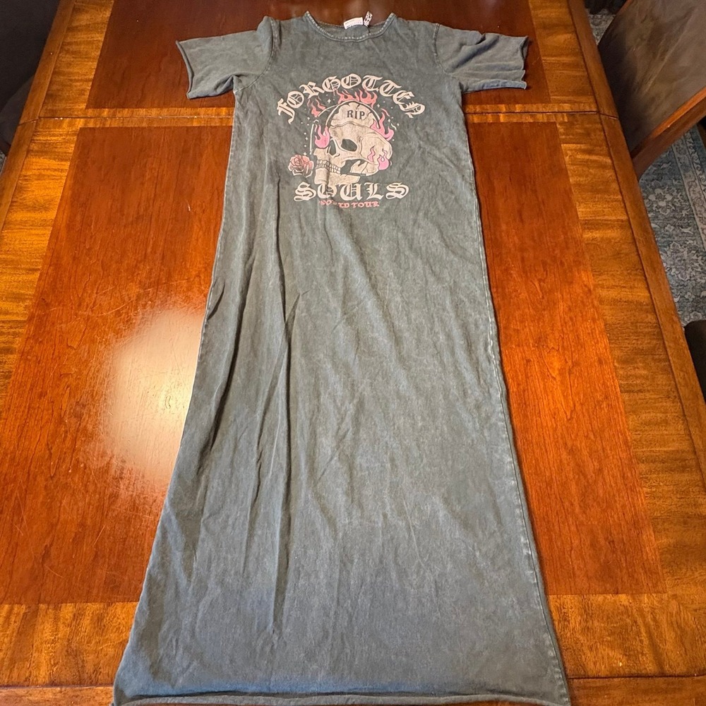 Forgotten Souls 1999 World Tour Acid Wash T-Shirt Maxi Dress Women's Size Small‎